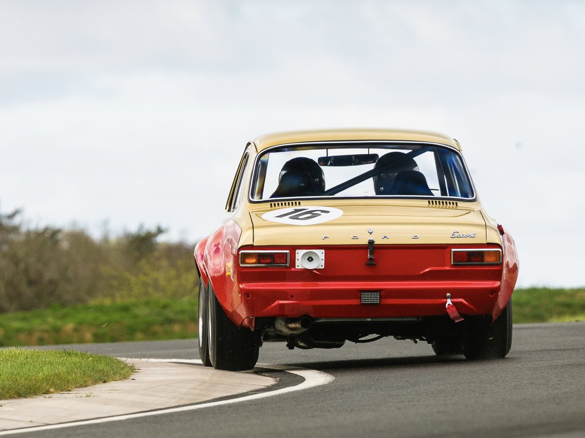 theintercoolerx's tweet photo. ‘Honestly, you can keep your active aero, 1000bhp, rock solid springs and semi-slick tyres. This is all I want and need.’

@TheDanProsser drives the Boreham Motorworks Alan Mann 68 Edition – a continuation racer based on a championship-winning Mk1 Escort. 

New today on Ti. ⬇️ https://t.co/OYGI5fPrDL