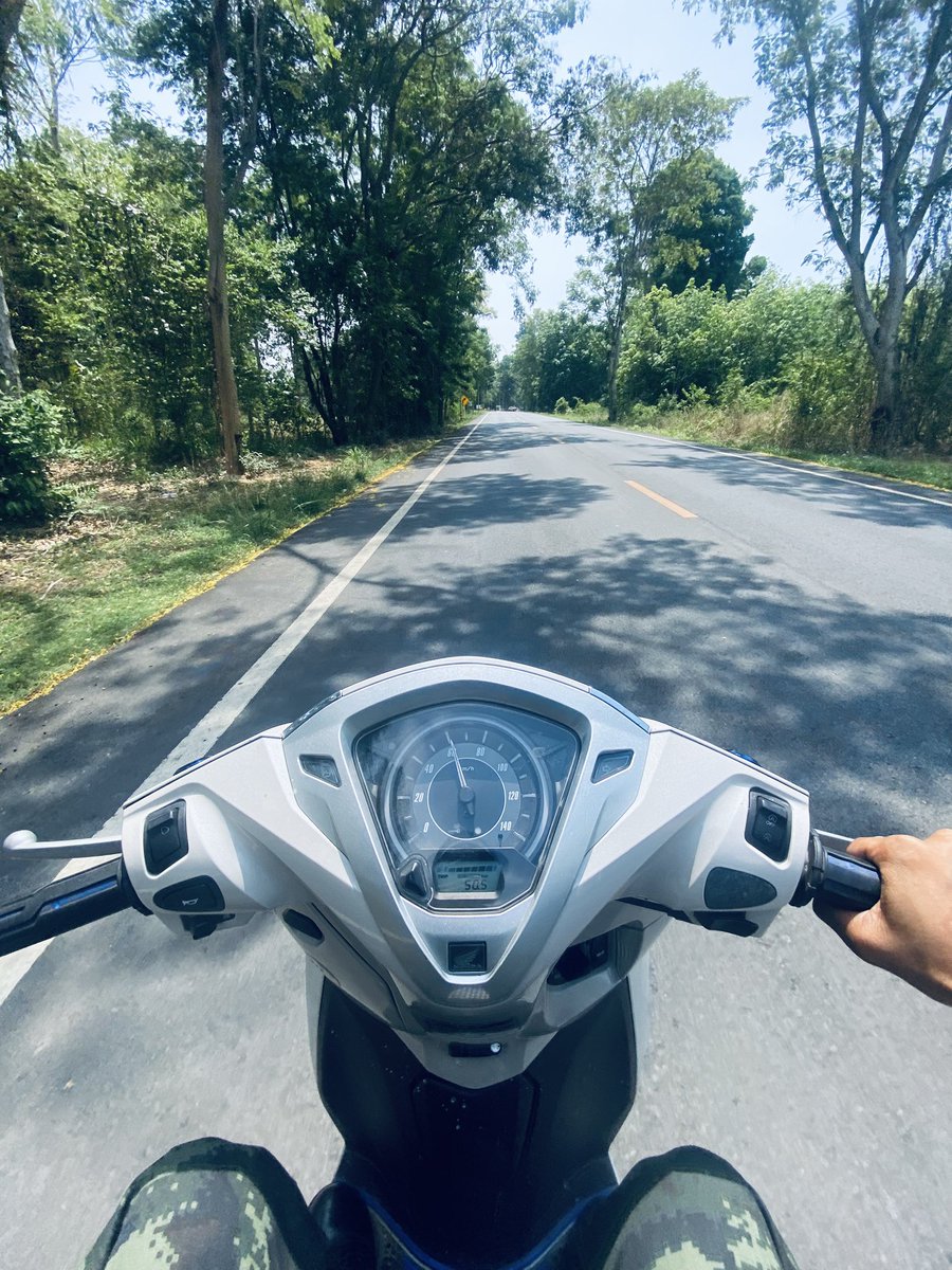 SayfaSub's tweet photo. เหงามากกก https://t.co/sMvyRv4gks