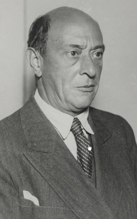 cedocpalau (@cedocpalau) on Twitter photo #Taldiacomavui de 1925 s’organitzà al <a href="/palaumusicacat/">Palau de la Música Catalana</a> el Festival Arnold Schönberg on l’autor vienès presentà a Barcelona “Pierrot Lunaire” op.21, cicle de cançons expressionistes sobre textos d’Albert Giraud que utilitzaven la tècnica del cant parlat: tuit.cat/lBwu8 #Taldiacomavui de 1925 s’organitzà al <a href="/palaumusicacat/">Palau de la Música Catalana</a> el Festival Arnold Schönberg on l’autor vienès presentà a Barcelona “Pierrot Lunaire” op.21, cicle de cançons expressionistes sobre textos d’Albert Giraud que utilitzaven la tècnica del cant parlat: tuit.cat/lBwu8