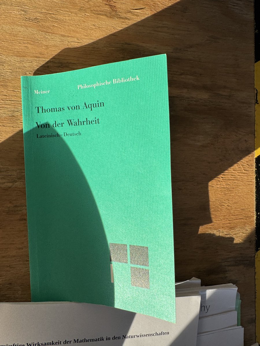 Heute Seminare in Marburg - einmal zur „Vermessung des Kosmos“ (Schwarze Löcher, Astrophysik und Lebenssinn, Mathematik und Religion etc., heute lesen wir Wigner und Quine) und zur Wahrheitstheorie bei Thomas von Aquin (Was ist Wahrheit? Wer ist Gott?). Theology  matters :-)!