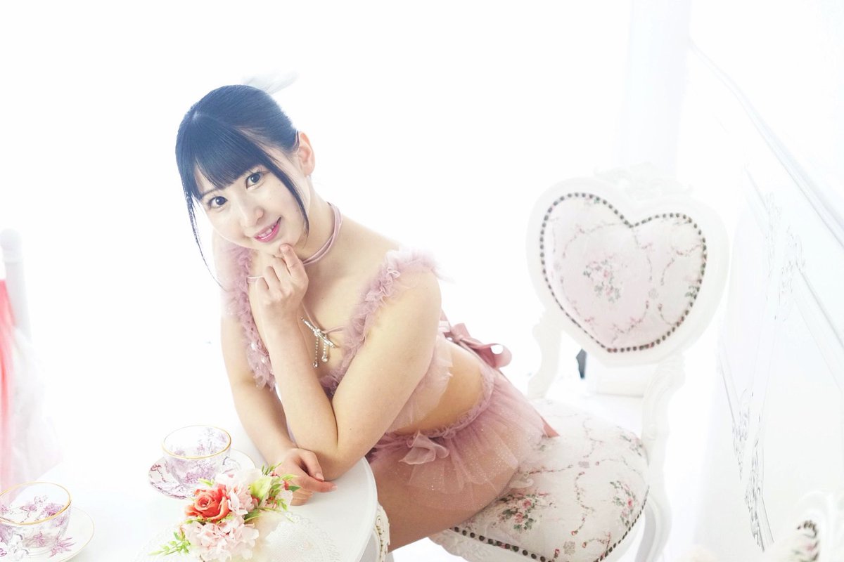 じーざす tweet media