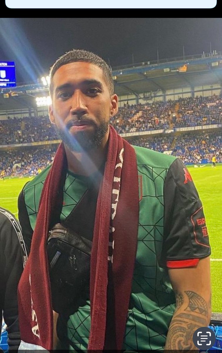 2 years since you’ve been gone our precious Shawny Francis 💔 wish we could turn back the clock to when you were all kids playing in our street, wish you had spoken to just 1 person out of all the people that loved you so much 😔miss you❤️❤️❤️#avfc #HEITS