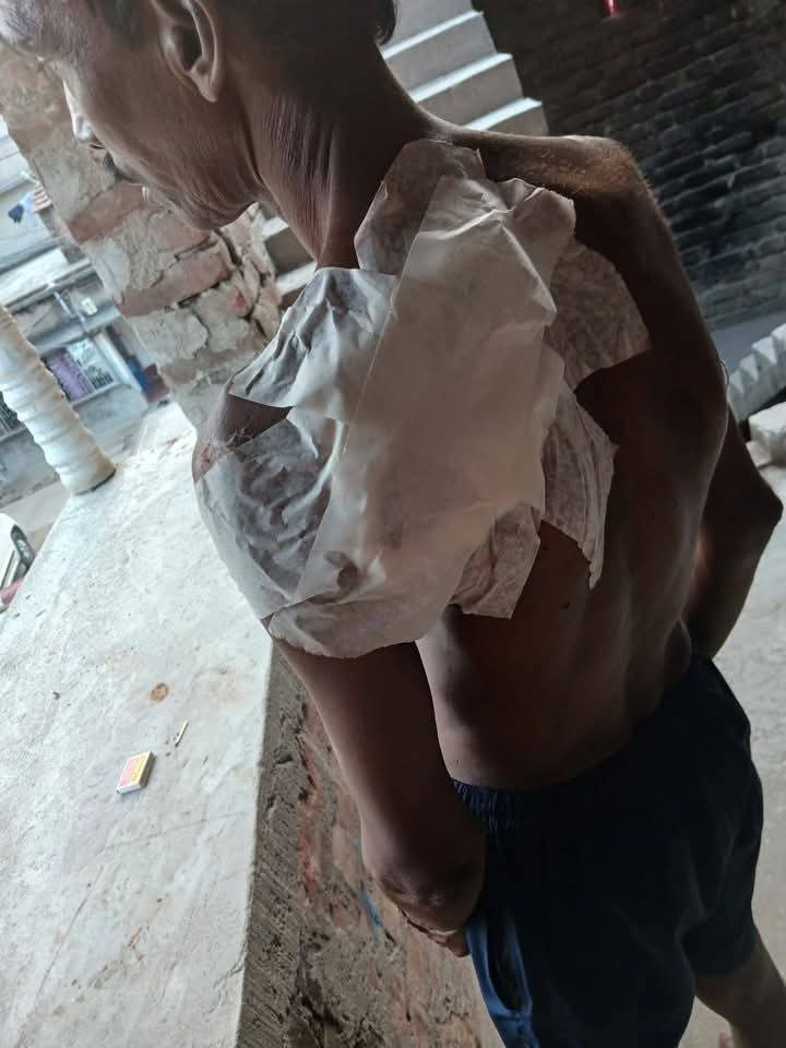 HinduVoice_in's tweet image. News coming in from #Howrah district of #WestBengal. 

Hindus are under attack! 

On the night of 27/04/2025, Islamists(armed with sharp weapons) attacked Hindus in a Kali Puja Mandap in  #Bhagawatipur village under #Sankrail Police Station. 

Some Muslims came to Puja mandap and…