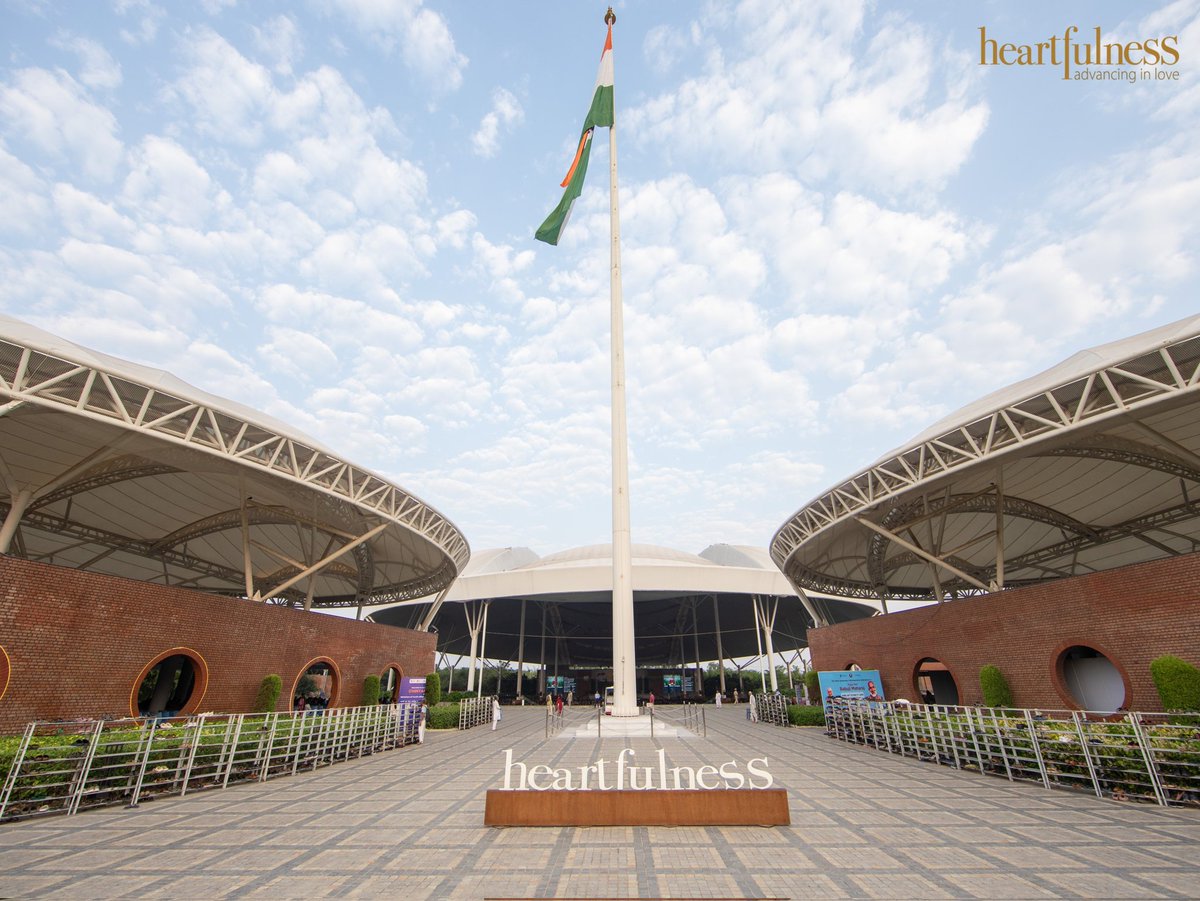 heartfulness's tweet photo. At @kanhashantivan, Hyderabad, thousands of seekers have come together to celebrate a momentous occasion — the 125th Birth Anniversary of Babuji Maharaj, a guiding light for generations of Heartfulness practitioners. Over these days, the atmosphere is charged with devotion, deep silence, and collective yearning for inner transformation. 

Through sessions of meditation, reflection, and spiritual immersion, we honour the profound legacy of Babuji Maharaj — a legacy built on simplicity, love, and the inner journey toward universal peace. As we sit together in stillness, hearts beating as one, we are reminded that true change begins within.

Have a glimpse of Day 1 of the celebration — a day filled with serenity, togetherness, and the timeless grace of a Master’s remembrance.

#Heartfulness #BabujiMaharaj #HeartfulnessBhandara