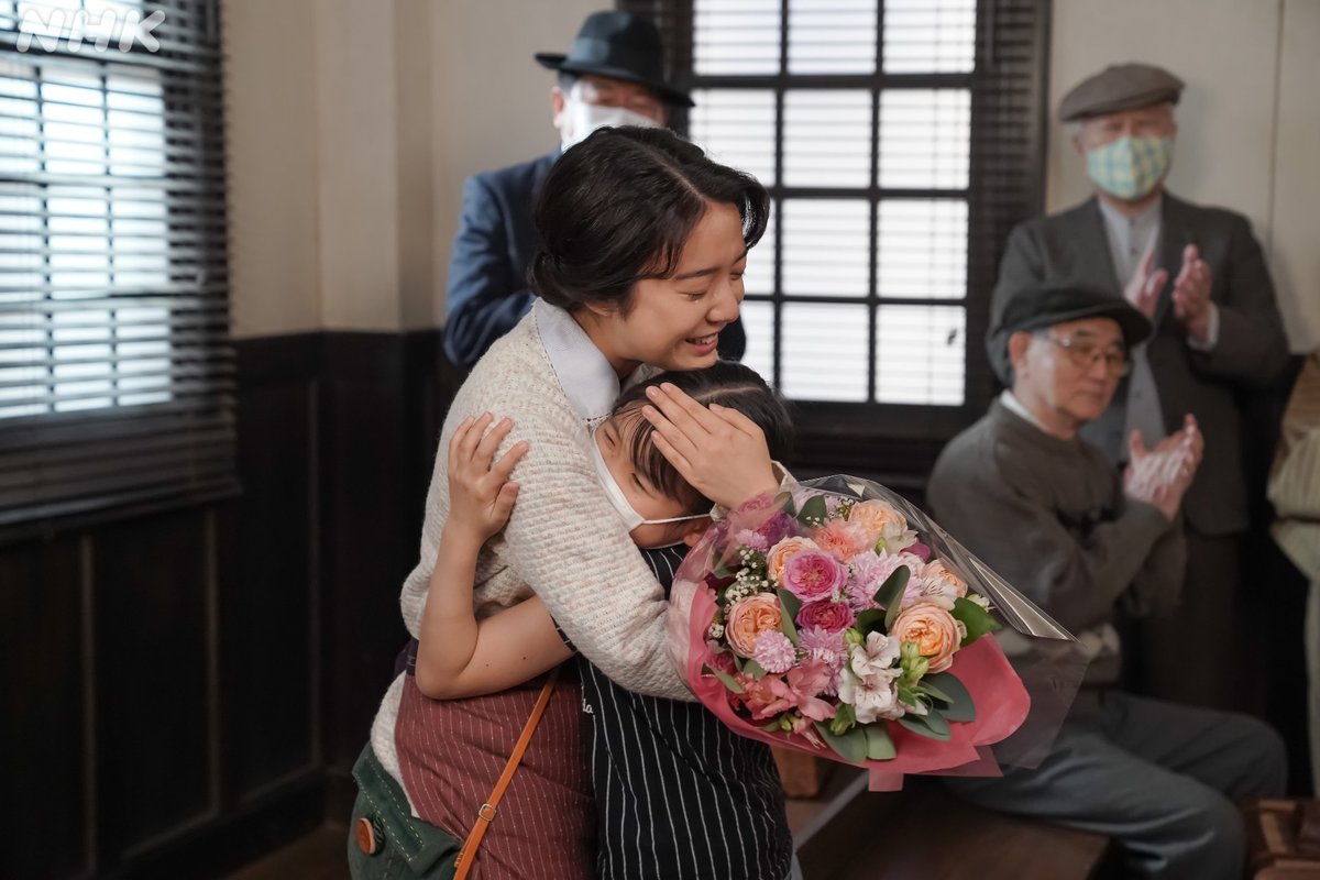 comecome1925's tweet photo. 🌷2022/4/10 カムカムインスタより🌷

カムカムを見てくださったみなさんが、ひなたの道を歩き続けられますように☀

#上白石萌音　#松村北斗 https://t.co/pUlSizIbJi