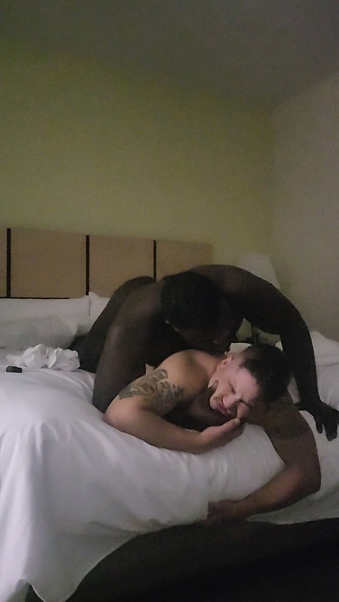 TexanKujo's tweet photo. Had so much fun with this sexy man. Who wants the whole video? https://t.co/jUmCGNvQo3
