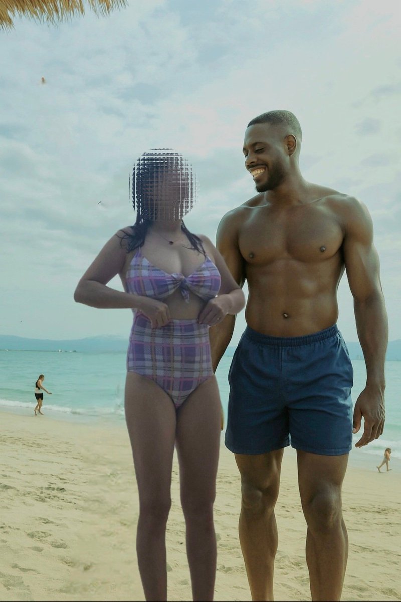 사람들이 쳇지피티 하는이유가 있네요.
재미있군요~
사진마다 다른 스타일로 바꿔 봤네요.
튜브 사진은 유륜이 보일랑말랑~
흑인남친도 만들어 주네요.ㅎㅎ

사진은 작년겨울 해외여행때 입니다.
그때 같이간 가족 남편놈들 제와입 보고
눈돌아가는 소리가 들리더군요.ㅎㅎ
저는 그걸 즐겼지요~