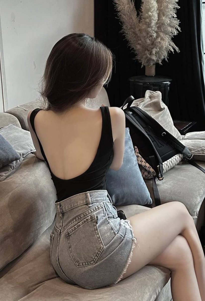 马来西亚学生妹
今晚有空要的来
有意者私信我呗
#新加坡约炮  #马来西亚约炮