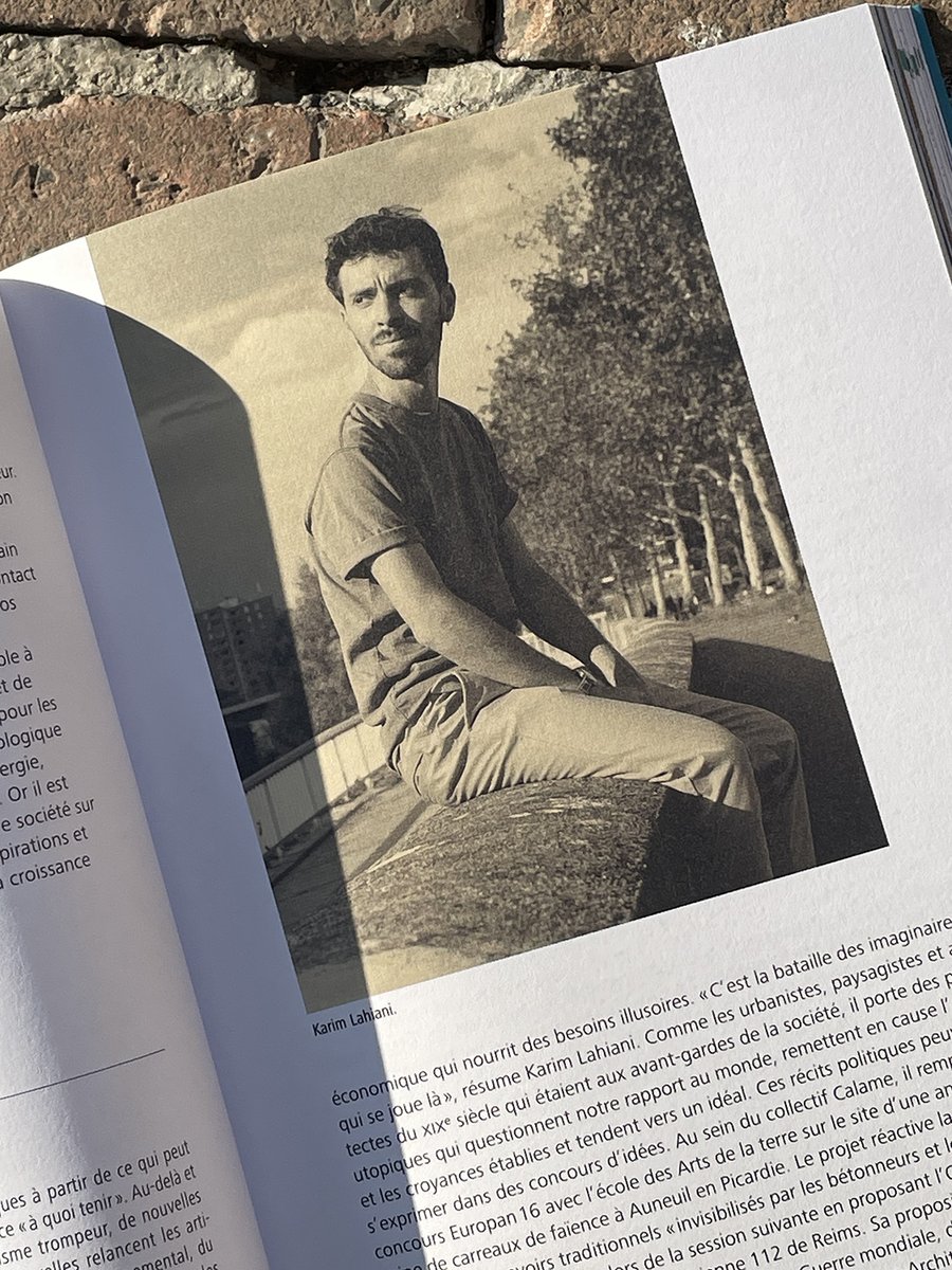 Le pourfendeur d'autoroutes est dans Télérama !
Karim Lahiani a été lauréat du Palmarès des Jeunes urbanistes 2024. Il est présent dans :
«La boussole des communs
Palmarès des jeunes urbanistes 2024»
16 × 24,5 cm, 176 p., 120 illustrations, 2024
editionsparentheses.com/La-boussole-de…