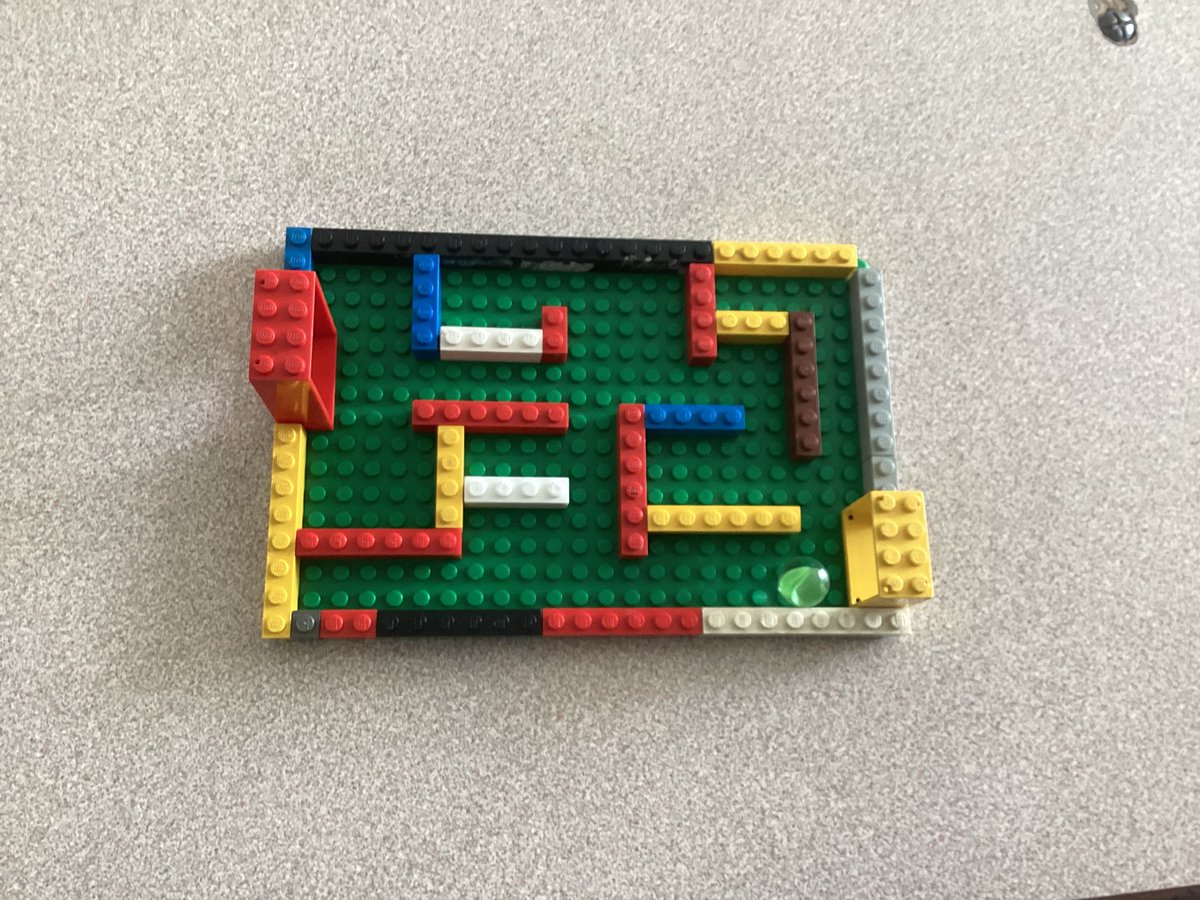 STHELENSPACE's tweet image. ✨ENRICHMENT AFTERNOONS✨
Oak class really enjoyed working together to create a marble maze using Lego 🧱👷🏼
