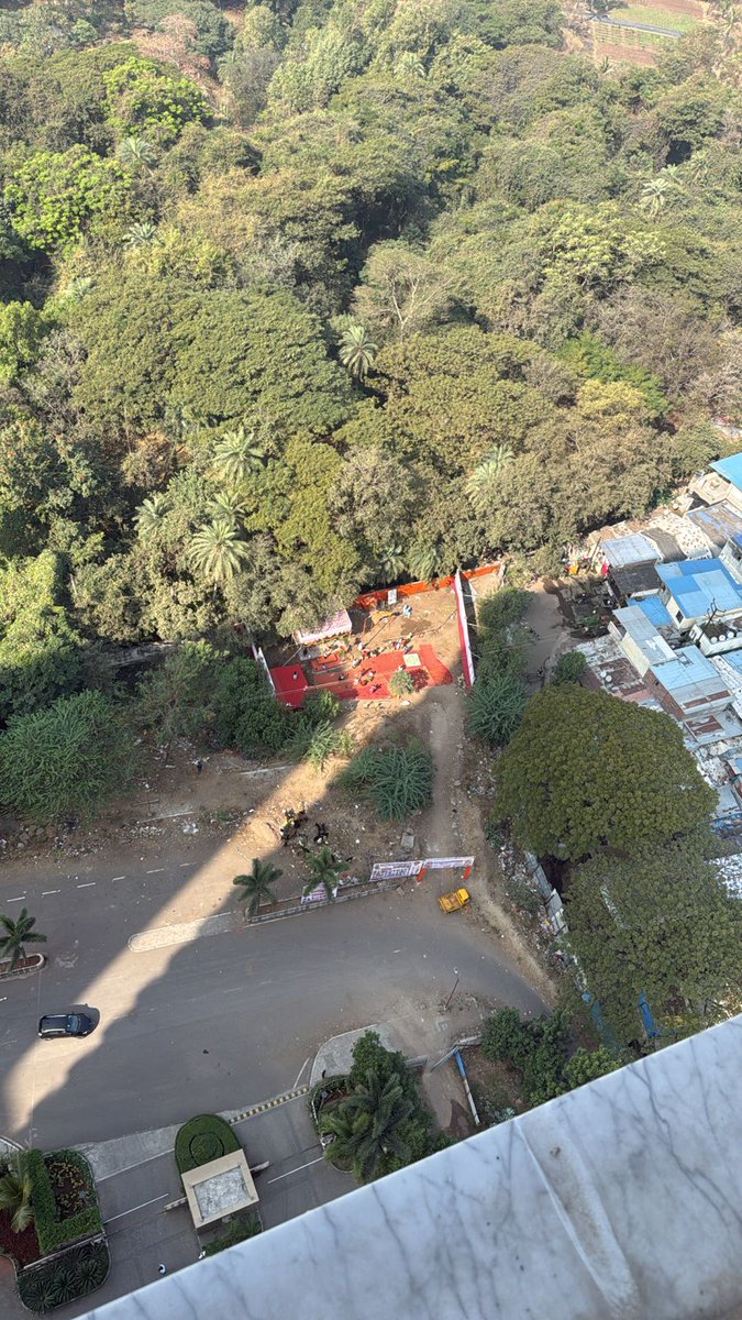 CastelRoyale's tweet photo. Illegal encroachment near Castel Royale &amp; @PuneUni ongoing since 2023. Despite 2+ yrs of complaints, no action from @PMCPune. Now a hub for garbage, noise &amp; unsafe gatherings. Residents demand urgent action!
@PuneCityPolice @PuneCollector @CMOMaharashtra @SidShirole @sakaltimes https://t.co/bSIkvrkE3W