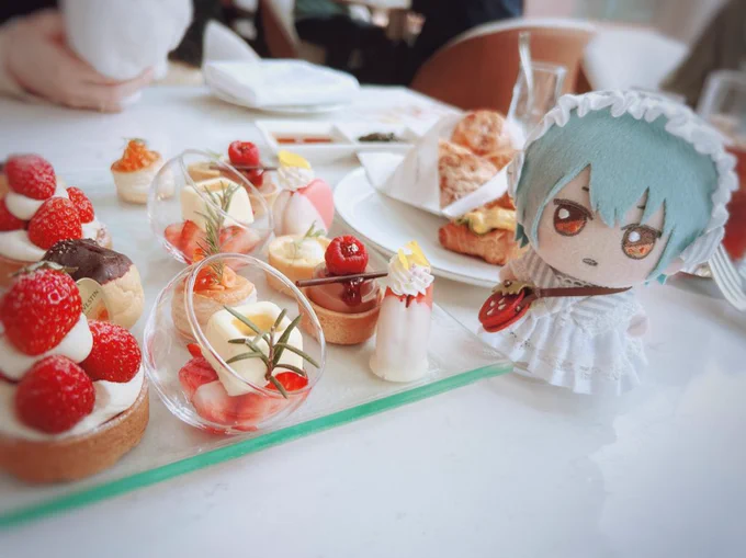 プレートの上全部自分のものだと思ってるネ〜くん 