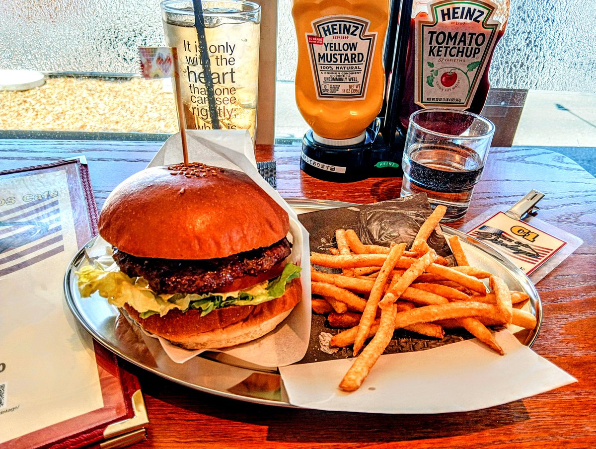 ヴィンテージ ハンバーガー パッチ 1体のみ。 ハンバーガー オブジェ McDONALDLAND HAMBURGER PATCH マクドナルドランド ハンバーガーパッチ