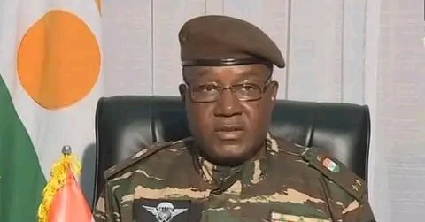 LilithBlack25's tweet photo. The West cannot tell us who our heroes and enemies are. It's we who  decide ! https://t.co/I5yq9AmDbE
