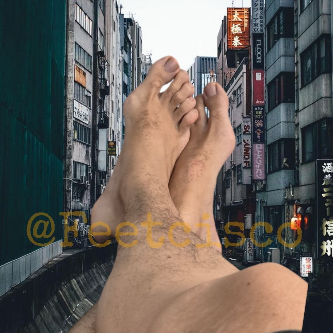 Don't panic! Adore my feet and won't smash you tiny ones.
#Feet #feetworship #malefeet #feetlover #smellyfeet #stinkyfeet #footmaster #footslave #bigmalefeet #macrofetish #Sizetwitter #malefootfetish #malefeetfetish #feet #macrophile #soles #guyfeet #barefoot #footfetish