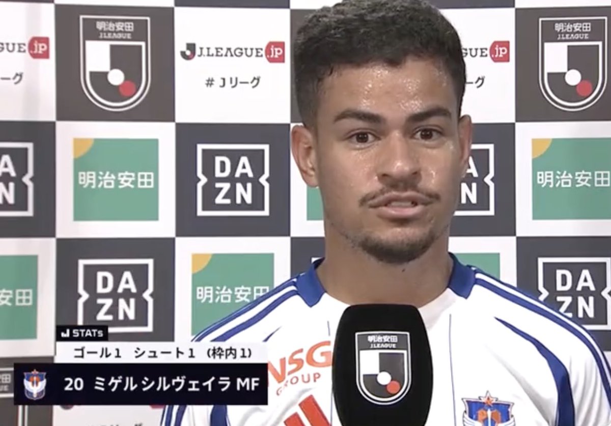 tm_albirex_3150 tweet picture