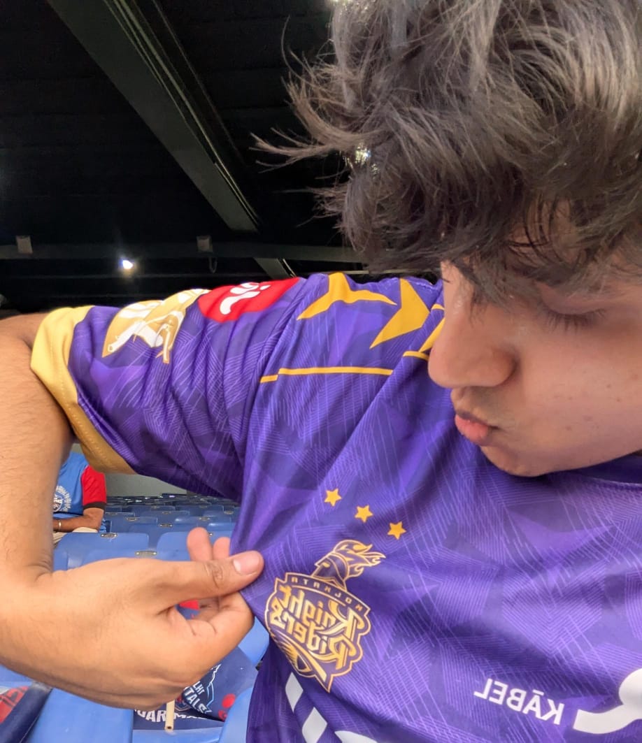 Ethan tweet media