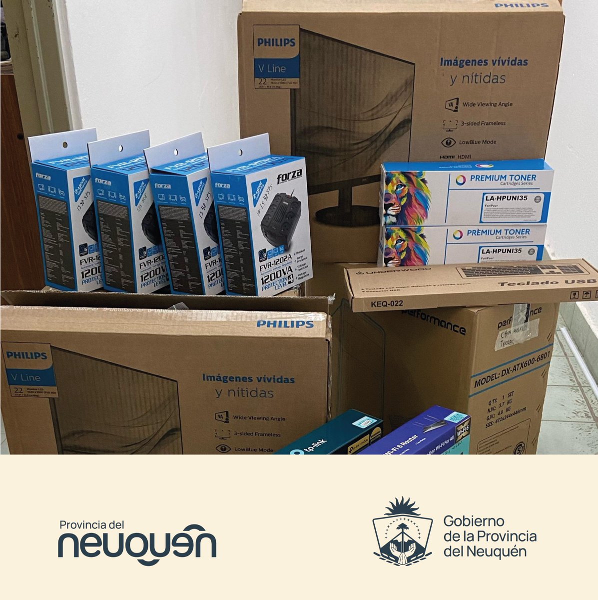 Mingobiernonqn's tweet photo. #AltoNeuquén: Provincia reforzó la conectividad de oficinas de la Dirección de Tierras en Chos Malal y Andacollo. Se realizaron tareas de mantenimiento y se instaló nuevo equipamiento, mejorando la infraestructura y atención al público.
#NeuquenEvolucionaParaVos https://t.co/0tGXQn9OGk