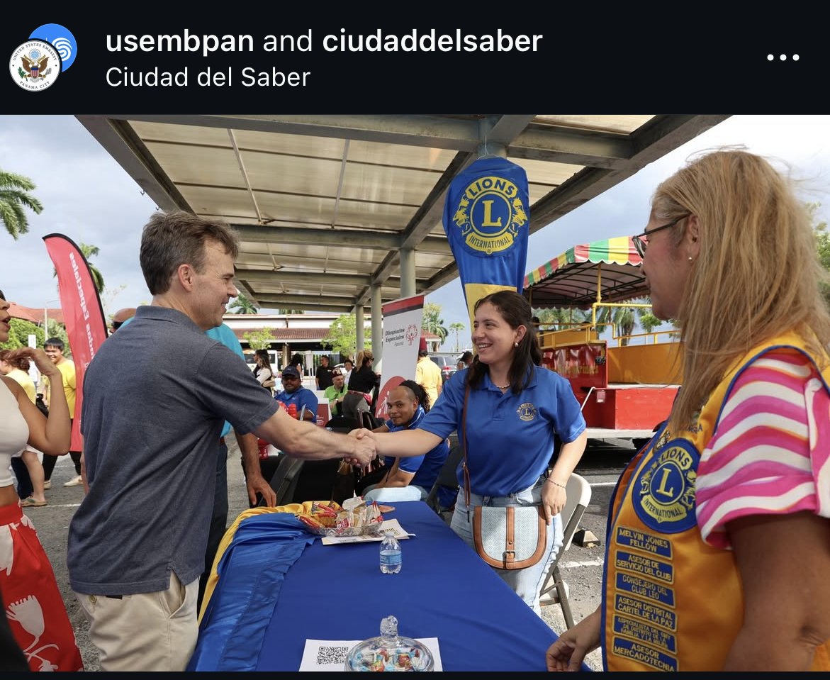 Agradable tarde de sábado disfrutamos junto a la Comunidad de Ciudad del Saber en Clayton. Actividad organizada por la Embajada de Estados Unidos, con quienes adelantamos proyectos de servicio de alto impacto en nuestra Comunidad.
<a href="/USEmbPAN/">U.S. Embassy Panama</a> <a href="/LeonesD1Panama/">Asociación Nacional de Clubes de Leones de Panamá</a> #WeServe #WheelsforHope