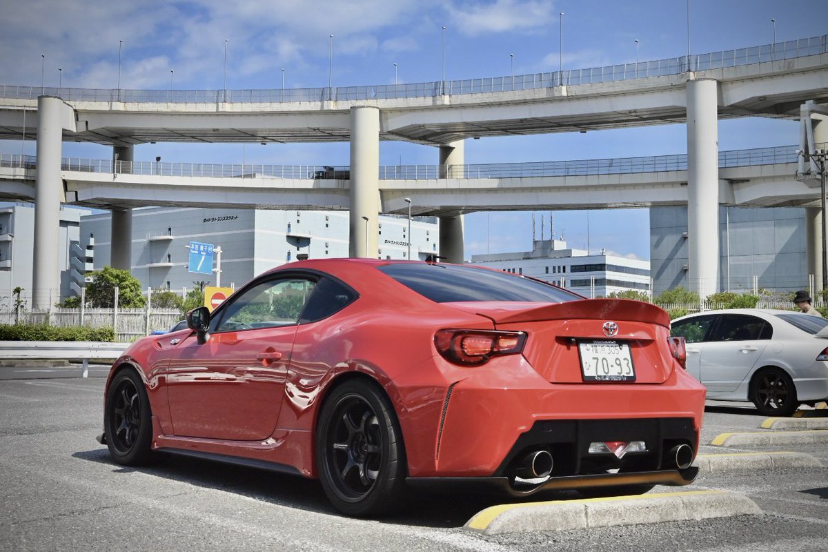 あいしす tweet media