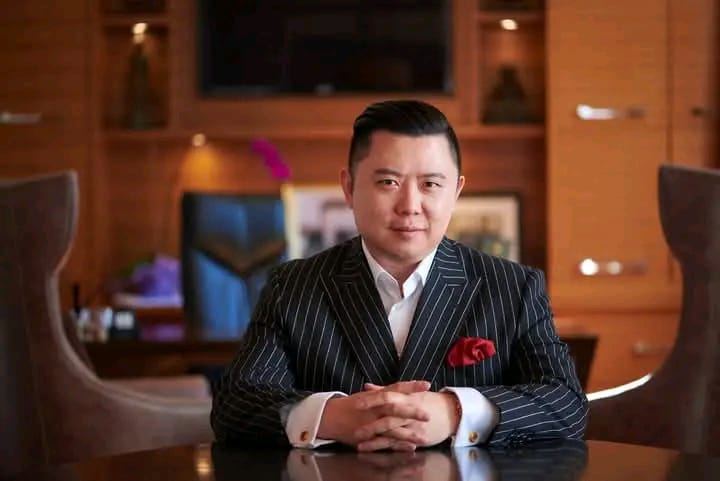 Dan Lok didn’t hit his first 1 million views until he had uploaded 983 videos.

What does that tell you?

Keep growing.
Keep grinding.
Don’t give up.

 P.S. Dan Lok is now a billionaire businessman.