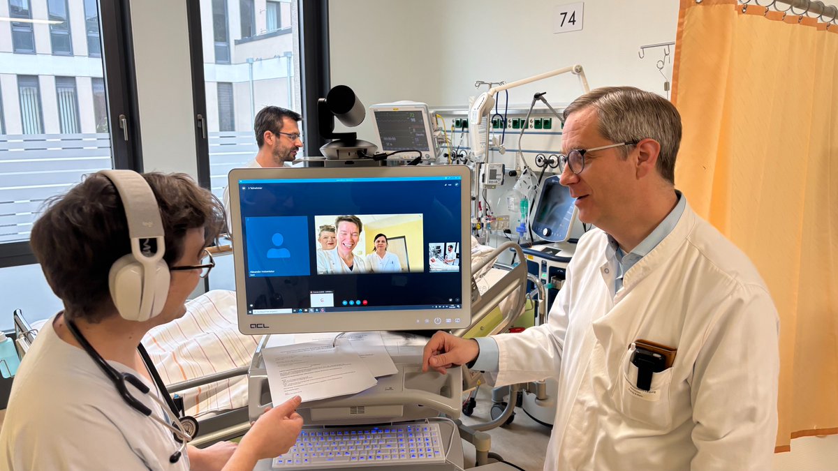 Das #UKL nutzt immer stärker die Vorteile der #Teleintensivmedizin. Mithilfe audiovisueller #Chats von Arzt zu Arzt lässt sich die individuelle Situation der Patienten besser und schneller einschätzen - und deren Versorgung verbessern.  
Näheres dazu unter
uniklinikum-leipzig.de/presse/Seiten/…