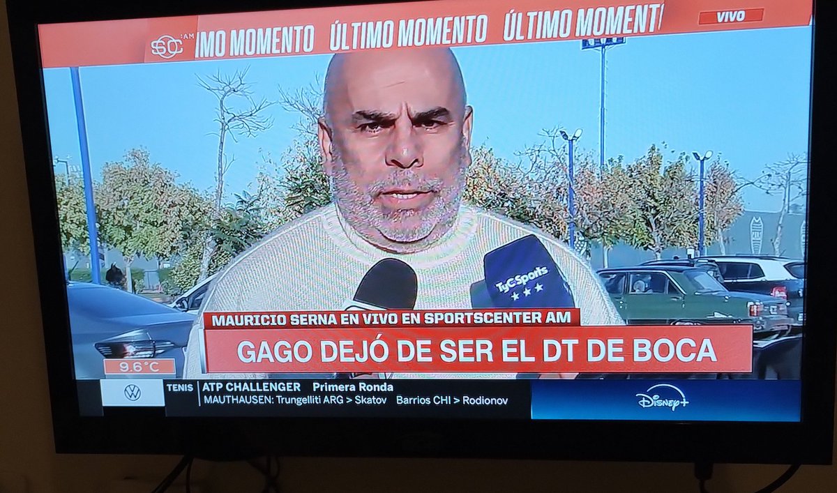 Riquelme rajó a Fernando Gago y mandó a Serna que lo anuncie en el ESTACIONAMIENTO DE AUTOS. Todo muy prolijo, Boca!