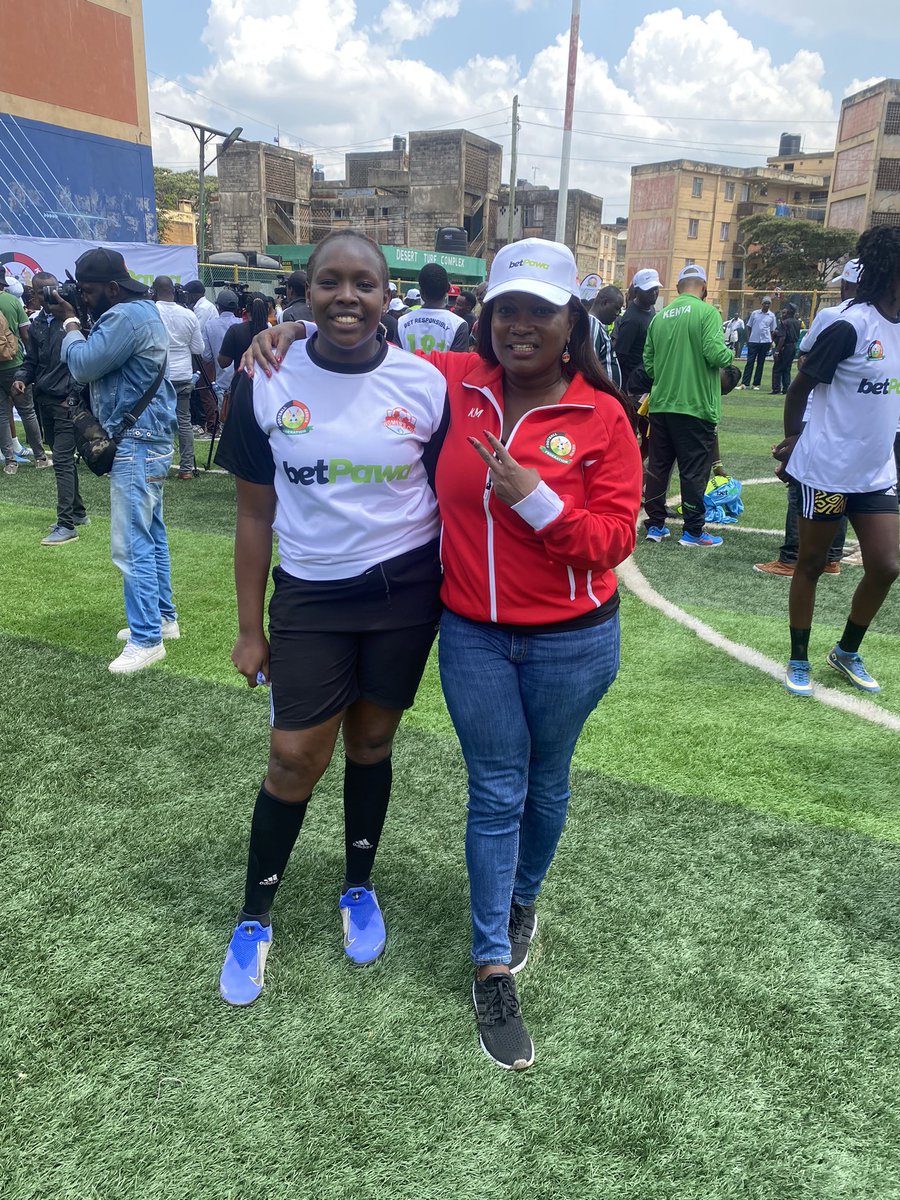With <a href="/VioMomoney/">Kerubo Momanyi</a> FKF National Woman rep at the launch of the FKF Women’s cup launch. <a href="/betPawa_KE/">betPawa Kenya</a>  has partnered with <a href="/Football_Kenya/">Football Kenya Federation</a> to provide the 32 women teams taking part in the cup with matchday locker room bonuses.