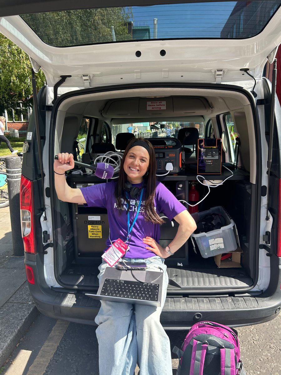 kayablack7's tweet photo. Live reporting and social media producing for BBC Radio Manchester at the Manchester Marathon on Sunday! Lots of fun 😊 https://t.co/lsvQSdoJAs