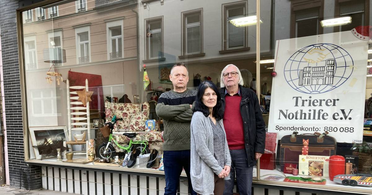 Dass der Norddeutsche Rundfunk mal nach Trier kommt und an der Mosel einen Beitrag dreht? Kommt eher selten vor... Doch der Fall eines Trierer Vereins, der zuletzt ziemlich hilflos dastand, hat das Satire-Format von Extra 3 auf den Plan gerufen. volksfreund.de/region/trier-t…
