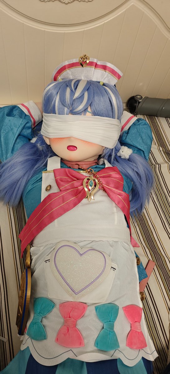 希格雯~~~被捉住了~~~哭哭o(╥﹏╥)o
#着ぐるみ #kigurumi #GenshinImapact #原神 #希格雯 #Sigewinne