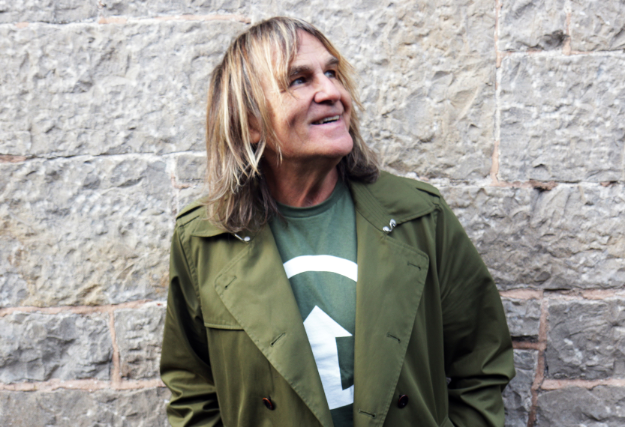 Sonicanne1's tweet image. Rest in peace Mike Peters
#MikePeters   #TheAlarm