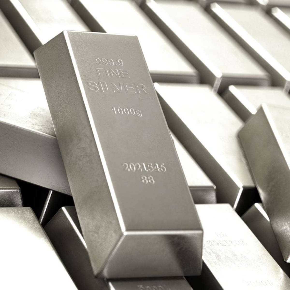 UBS sees silver climbing to $38/oz in H2 2025, urging investors to buy amid market volatility. With exposure to both gold &amp; silver, $RGR.C / $RGRLF offers investors a way to play the momentum in precious metals.

Read here: theglobeandmail.com/investing/mark…

#Silver #Gold #Mining