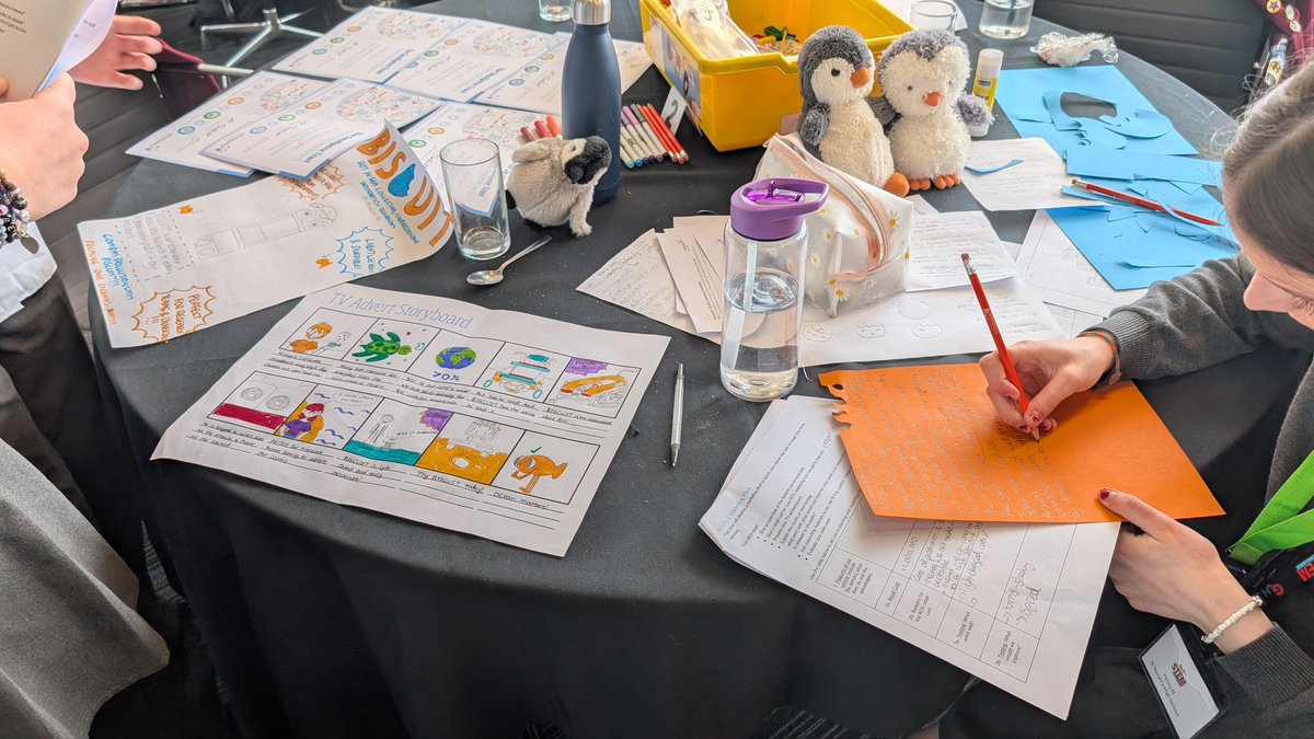 St Ninian's Physics tweet media