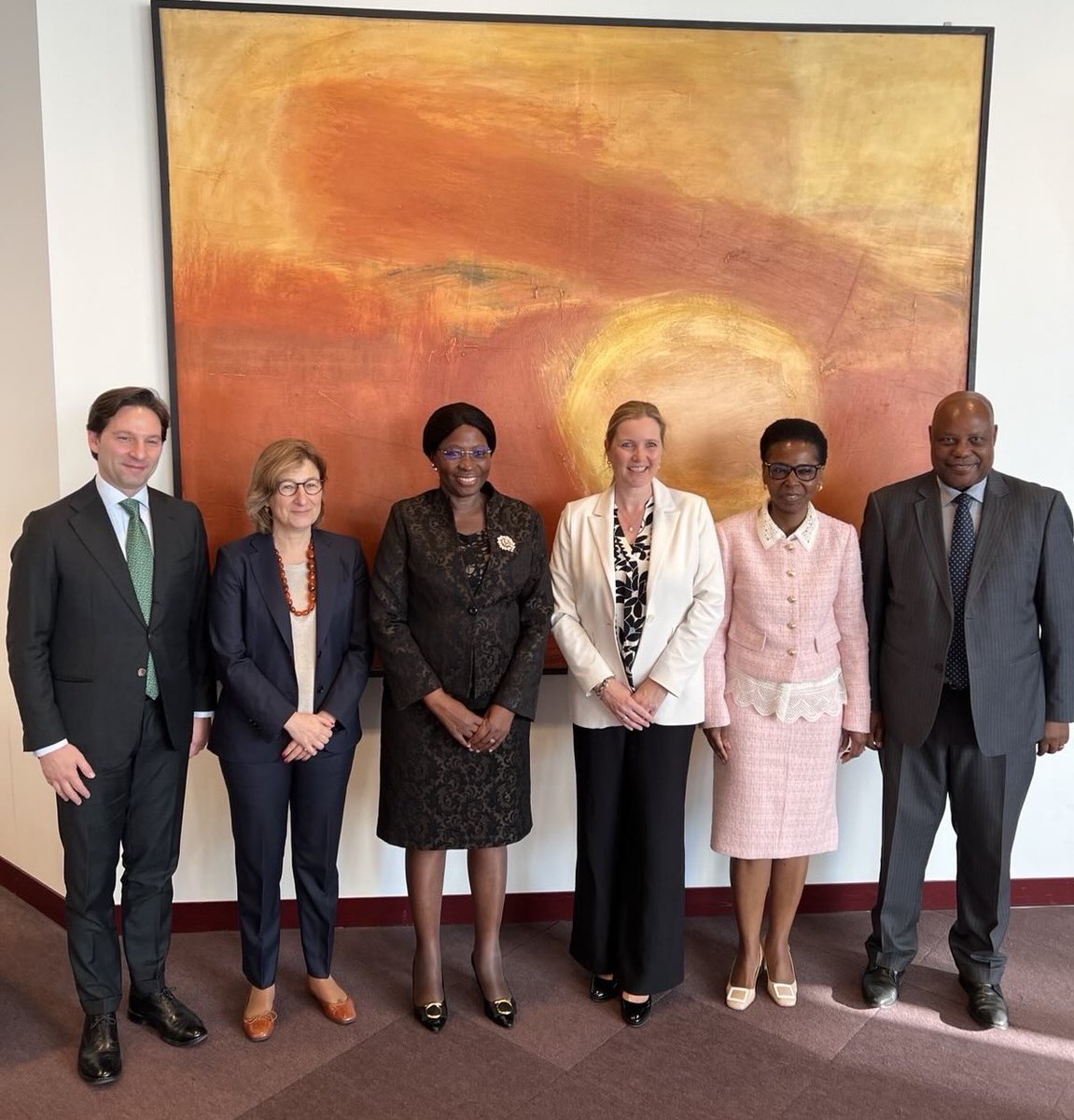 Delphine Pronk (@fienbz) on Twitter photo Thank you, Foreign Minister of #Mozambique dos Santos Lucas 🇲🇿, for briefing the #EU Political and Security Committee. Our cooperation is broad, including through <a href="/EUMAMMozambique/">EUMAM Mozambique</a>. Next stop: #EU <a href="/_AfricanUnion/">African Union</a> Ministerial in May 🇪🇺🌍 Thanks to <a href="/EUinMoz/">European Union in Mozambique</a> too. Thank you, Foreign Minister of #Mozambique dos Santos Lucas 🇲🇿, for briefing the #EU Political and Security Committee. Our cooperation is broad, including through <a href="/EUMAMMozambique/">EUMAM Mozambique</a>. Next stop: #EU <a href="/_AfricanUnion/">African Union</a> Ministerial in May 🇪🇺🌍 Thanks to <a href="/EUinMoz/">European Union in Mozambique</a> too.