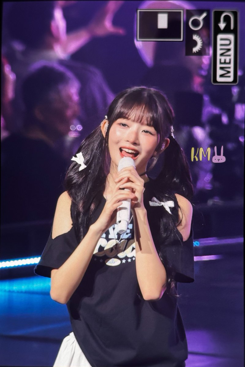 250429 IVE SCOUT in JAPAN 

오늘도 귀여워❤️

#IVE_SCOUT #IVE_SCOUT_D1 
#IVE #아이브 #アイヴ
#REI #레이 #レイ