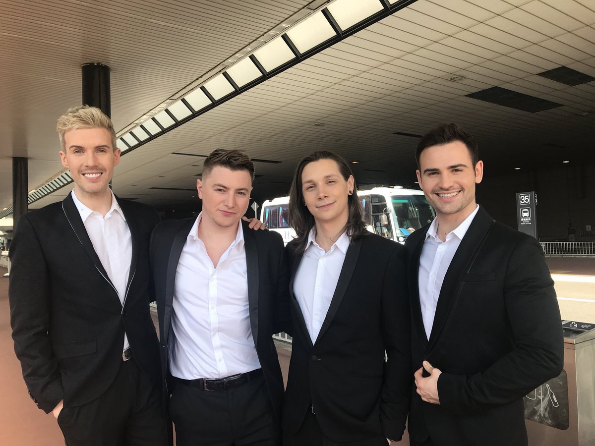 Collabro Japan Street Team tweet media
