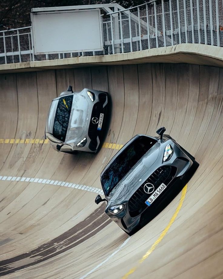 𝟬𝟴,𝗧𝗵𝗲𝗖𝗮𝗿𝗚𝘂𝘆 🏎️ (@khalid0la08) on Twitter photo 