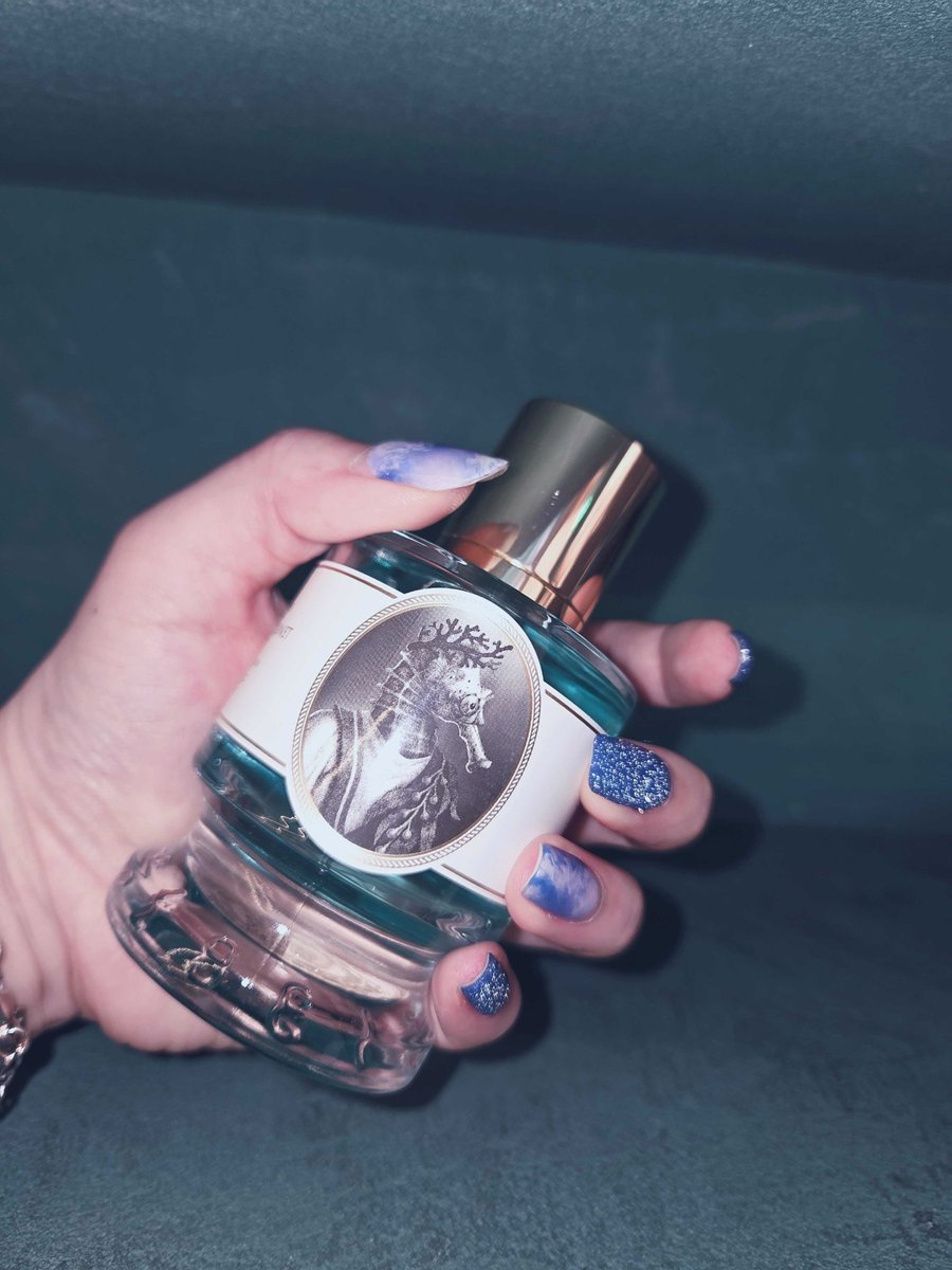 Zoologist｜シーホース クラリセージ、ネロリ、チュベローズからなる