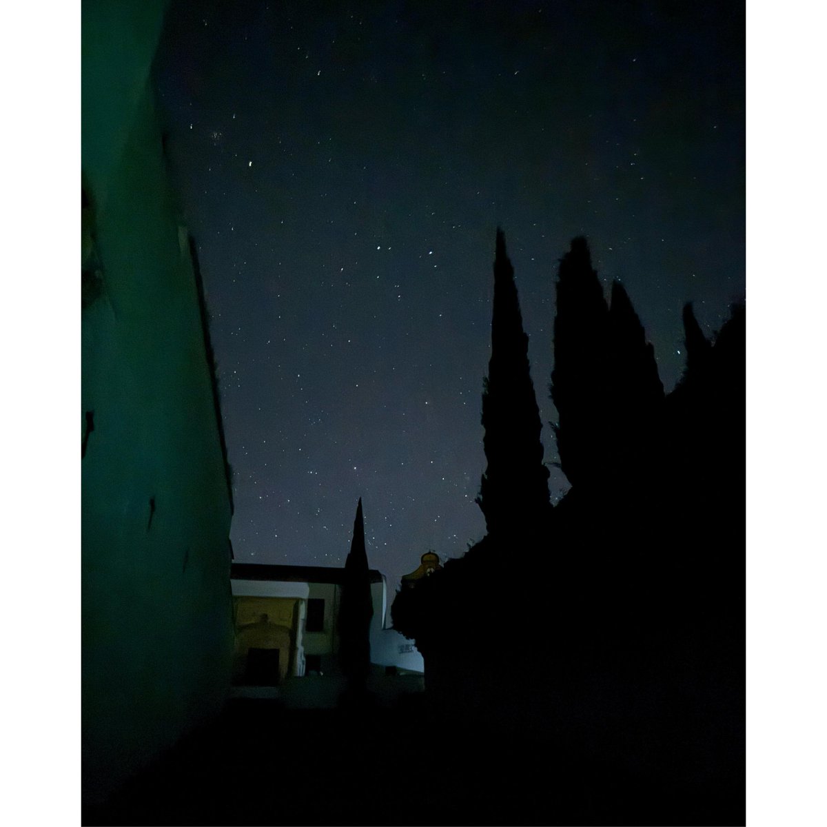 🌖 El miedo a la oscuridad, también conocido como nictofobia, es una fobia específica caracterizada por una ansiedad intensa e irracional a la noche o a la oscuridad. 

<a href="/jmbellidoroche/">José Maria Bellido</a> <a href="/ayuncordoba_es/">Ayuntamiento Córdoba</a> <a href="/dipucordoba/">Diputación de Córdoba</a> #Córdoba