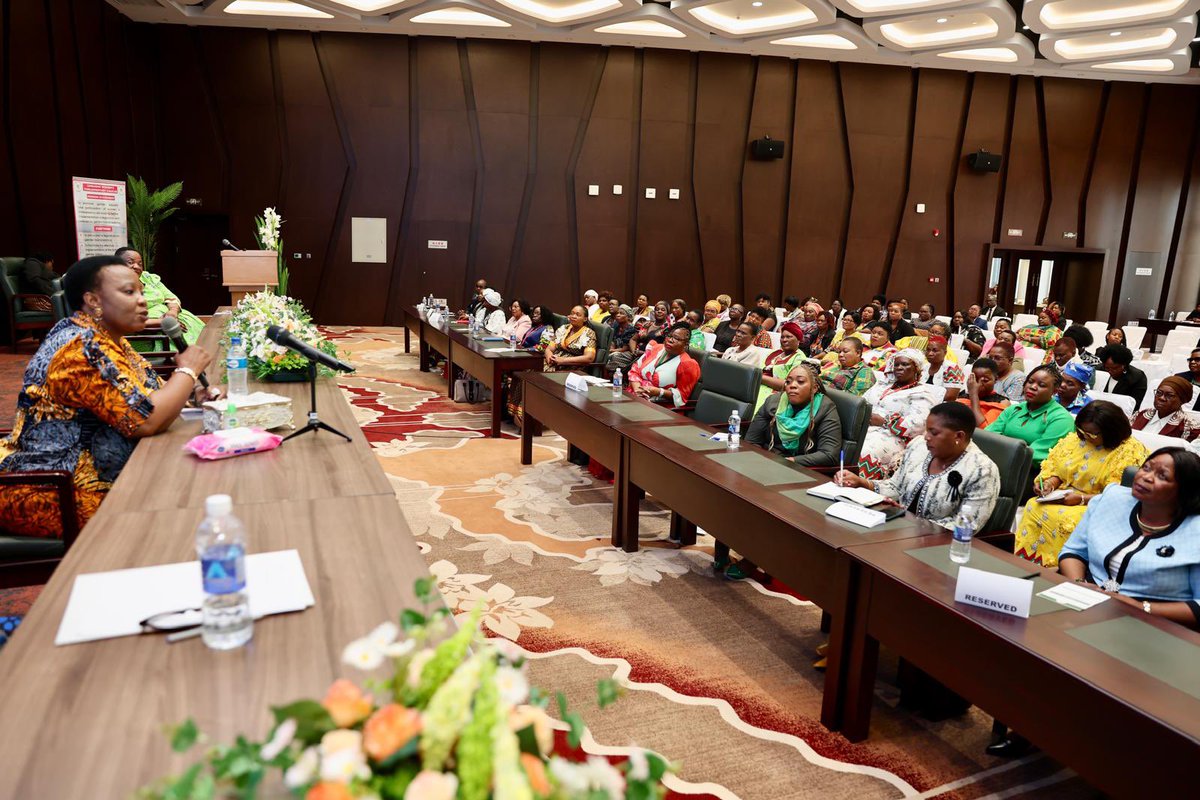 First Lady of Zimbabwe 🇿🇼 tweet media