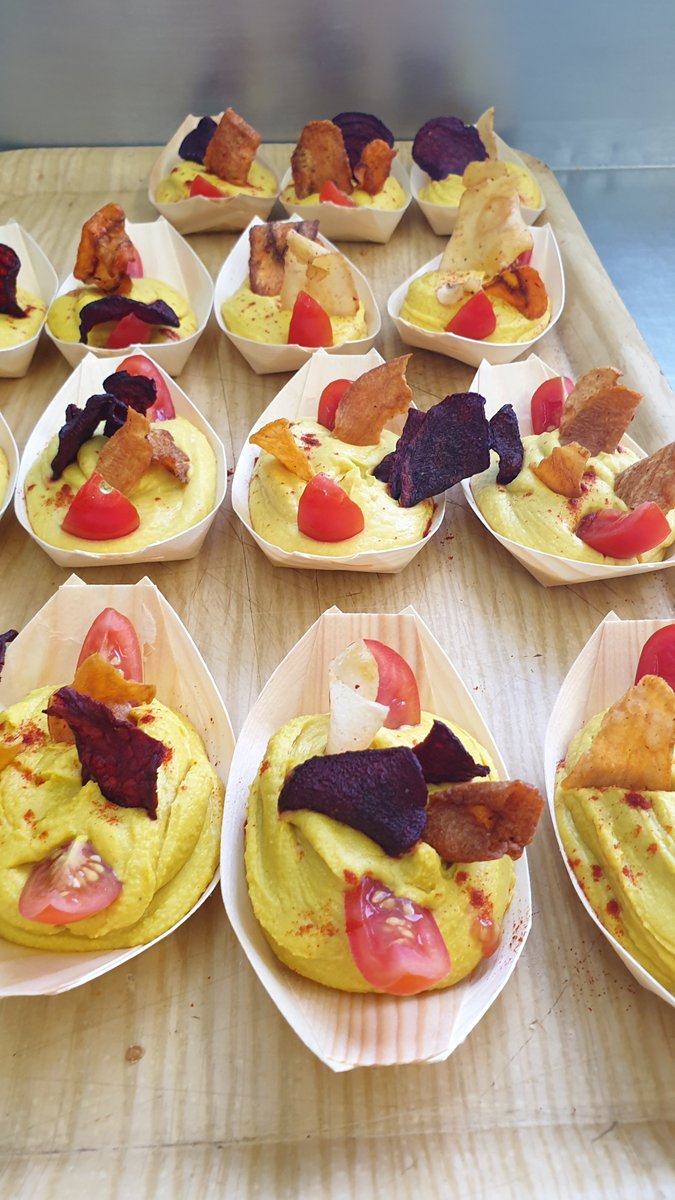 TecaSabat's tweet image. A la @TecaSabat t’oferim #càtering per a cada ocasió: des d’un àpat improvisat a casa fins a celebracions amb servei integral!

#Aperitius, plats principals, cuiners, cambrers i decoració. Ens adaptem a tu! 🎉🍴 

👉 Consulta opcions a latecasabat.com o truca’ns!