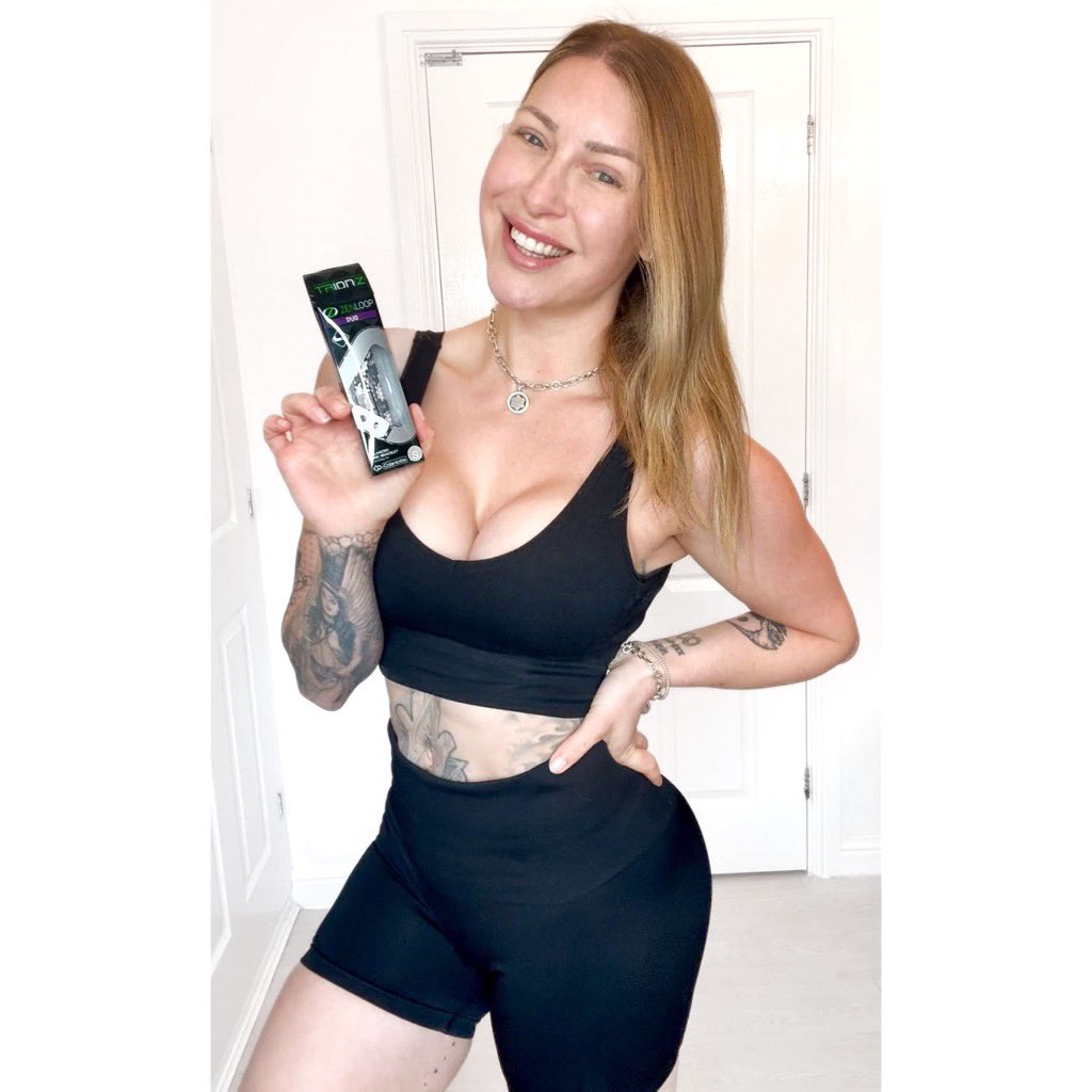 misstracykiss's tweet photo. 🧲 @trionzofficial
Europe’s Best selling magnetic therapy bracelet, the Zen Loop Duo, is a game changer for gym goes, fitness enthusiasts and everyday life alike as we can all benefit from better circulation and natural pain relief at any age
#magnettherapy #zenloopduo https://t.co/MAG2JjzgCW