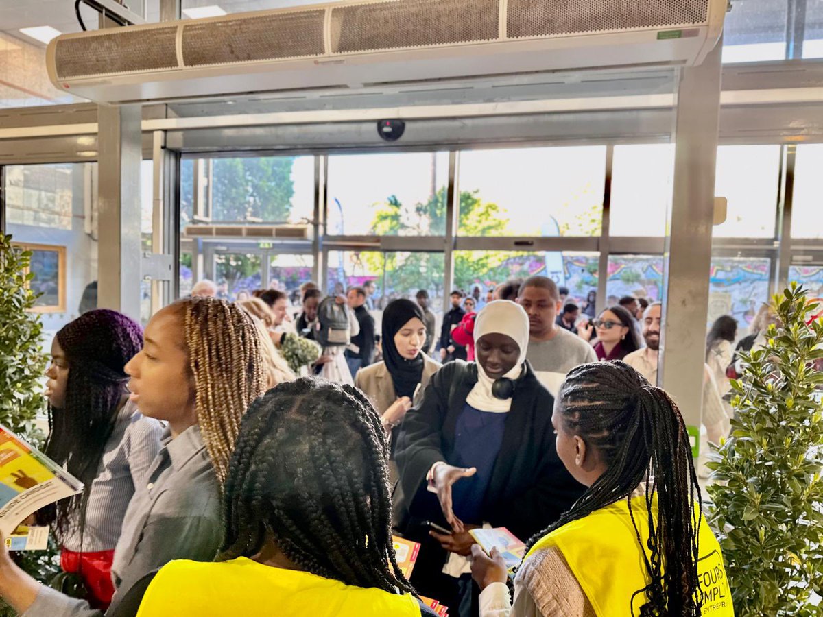 Carrefours pour l'Emploi (@carrefouremploi) on Twitter photo Ouverture du salon Paris pour l’emploi des Jeunes au Paris Montreuil Expo
300 recruteurs attendent des candidats motivés 😇
Rdv 10/17h, métro 9 Robespierre #ParisEmploi
Infos oui-emploi.fr
<a href="/MissionLocale75/">Mission Locale de Paris</a> <a href="/le_Parisien/">Le Parisien</a> <a href="/iciparisidf/">ici Paris Île-de-France</a> <a href="/France3Paris/">France 3 Paris/Ile-de-France</a> <a href="/FTravail_IDF/">France Travail Île-de-France</a> Ouverture du salon Paris pour l’emploi des Jeunes au Paris Montreuil Expo
300 recruteurs attendent des candidats motivés 😇
Rdv 10/17h, métro 9 Robespierre #ParisEmploi
Infos oui-emploi.fr
<a href="/MissionLocale75/">Mission Locale de Paris</a> <a href="/le_Parisien/">Le Parisien</a> <a href="/iciparisidf/">ici Paris Île-de-France</a> <a href="/France3Paris/">France 3 Paris/Ile-de-France</a> <a href="/FTravail_IDF/">France Travail Île-de-France</a>