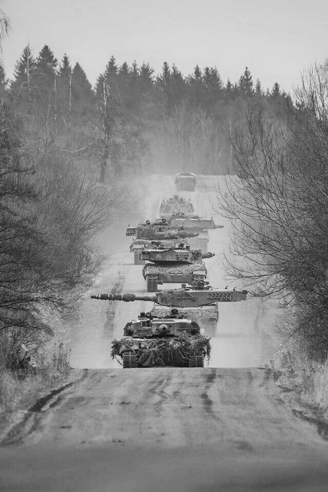 Warchillect (@warchillect) on Twitter photo 