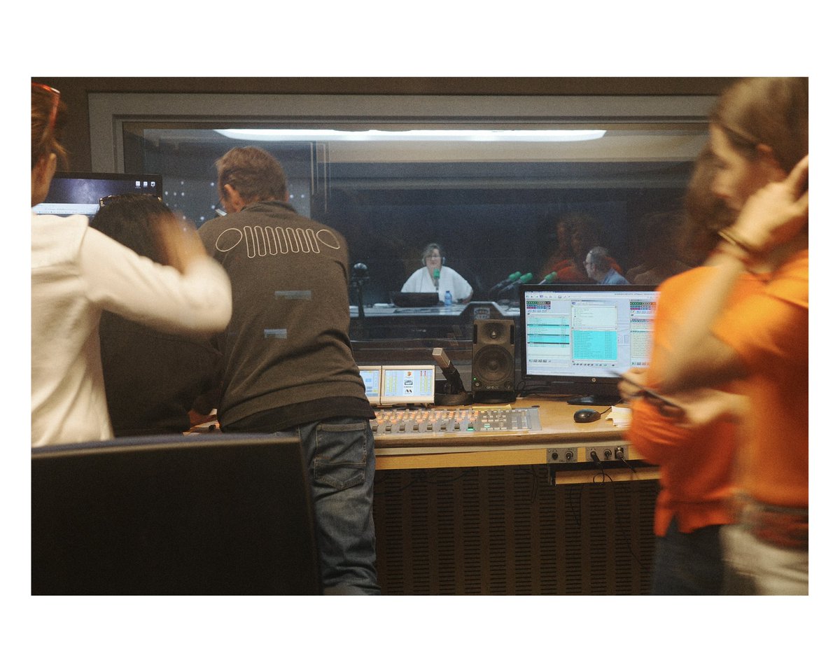 Juan Carlos Vélez (@jcvelez) on Twitter photo El apagón en <a href="/OndaCero_es/">Onda Cero</a> II El apagón en <a href="/OndaCero_es/">Onda Cero</a> II