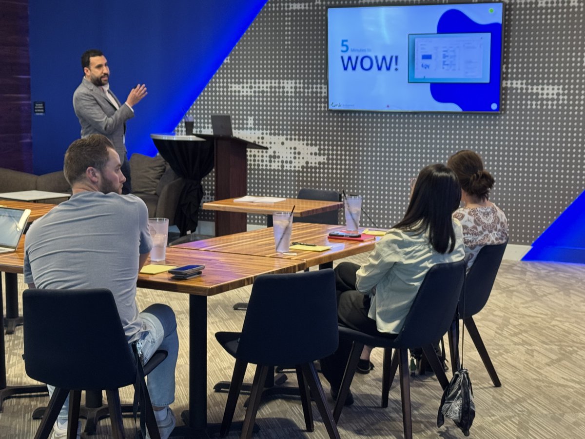 linkdevelopment's tweet image. Last Wednesday in Minneapolis: Our TopGolf roundtable on Tableau vs Power BI delivered real insights! Ahmed Mounir shared expert perspectives on cutting through marketing hype &amp;amp; maximizing ROI. Thanks to all who joined this valuable industry discussion! #LinkDevelopment #BI