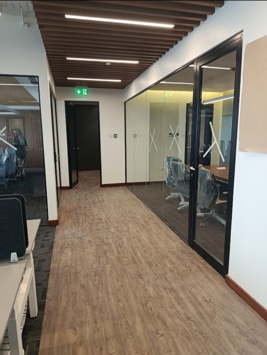 PIL_inspired's tweet photo. This office space for an International firm in Nairobi is designed to foster collaboration, innovation, and sustainability, creating a professional environment where teams can thrive and achieve excellence.

https://t.co/CvXGVkZY2b
#InteriorDesign #TukoSite #DesignByPIL #Nairobi https://t.co/wmlZpmLy3S
