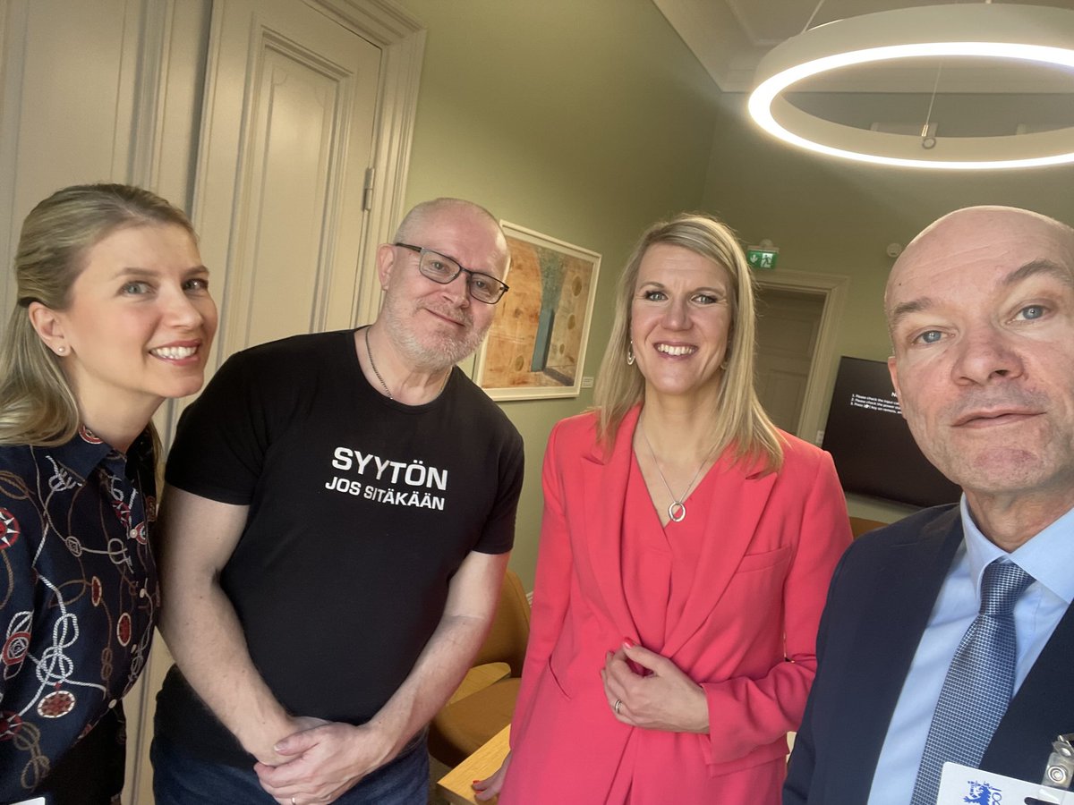 David Lindström (@d_j_lindstrom) on Twitter photo Team Lindström Isolla Kirkolla, kiitos paljon <a href="/SariMultala/">Sari Multala</a> ! <a href="/SitraFund/">Sitra</a> <a href="/JariLindstrm2/">Jari Lindström 🇫🇮 🇺🇦</a> <a href="/CursorOy/">Cursor Oy</a> Team Lindström Isolla Kirkolla, kiitos paljon <a href="/SariMultala/">Sari Multala</a> ! <a href="/SitraFund/">Sitra</a> <a href="/JariLindstrm2/">Jari Lindström 🇫🇮 🇺🇦</a> <a href="/CursorOy/">Cursor Oy</a>