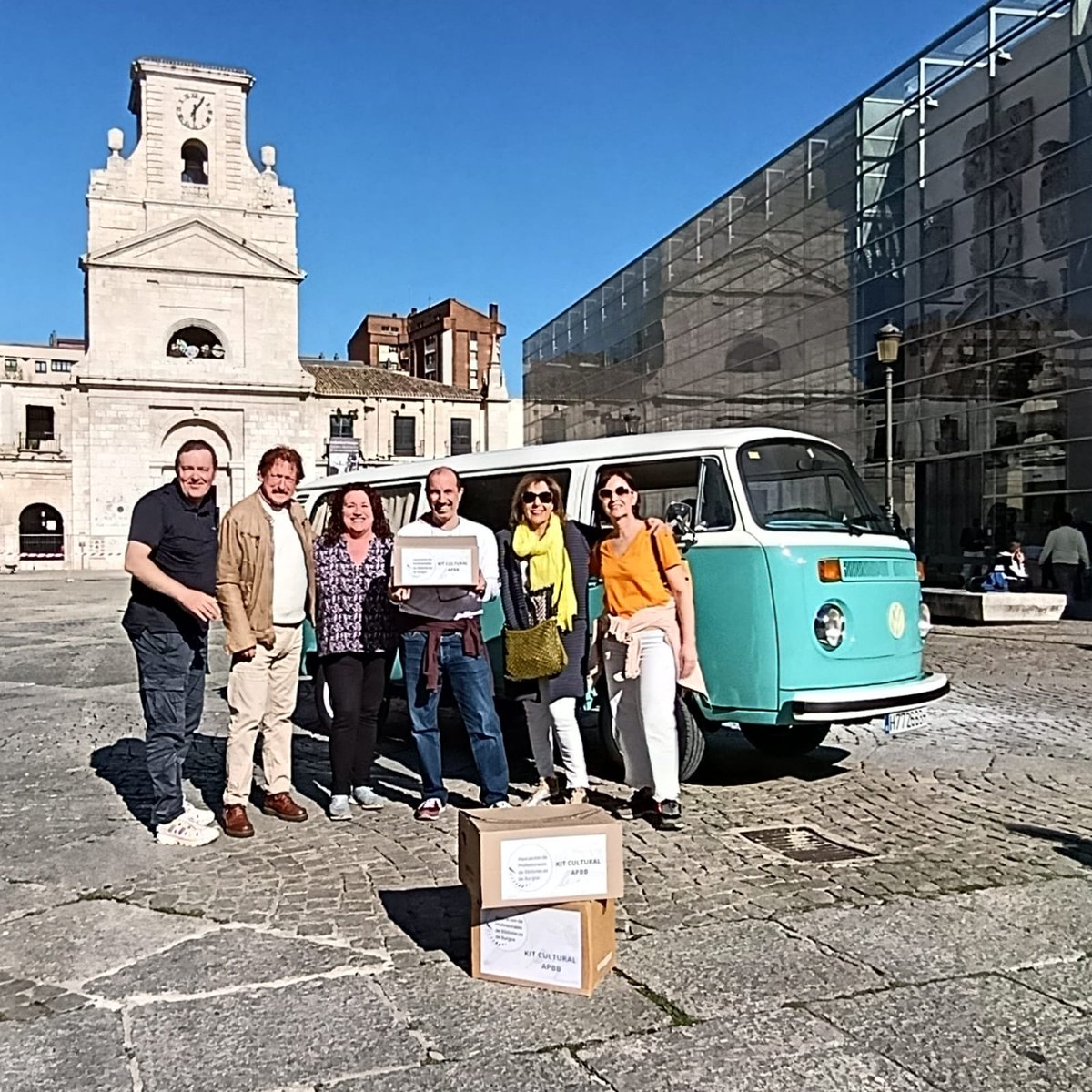 Asociación Profesionales de Bibliotecas de Burgos tweet media